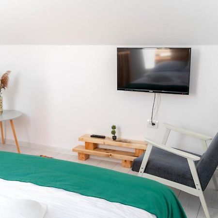 La Fanar Guesthouse Curtea de Argeş Екстериор снимка